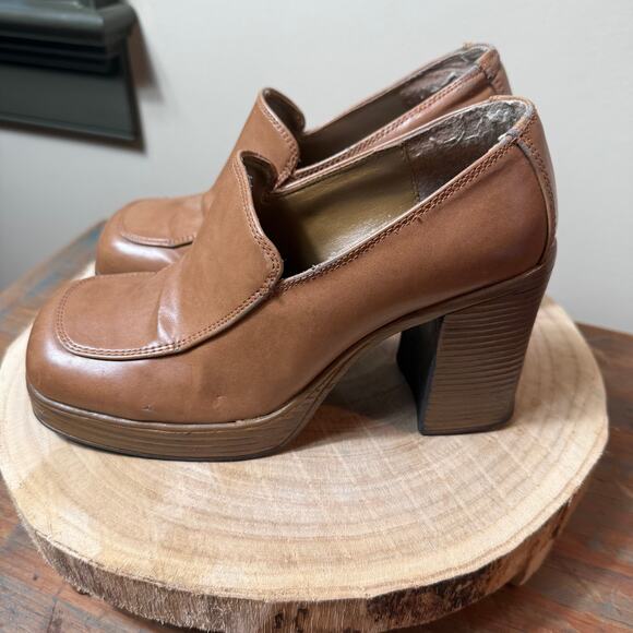 Vintage Tan 90’s Y2K platform Loafers Oxfords Tan Spice Girlies - Picture 3 of 11